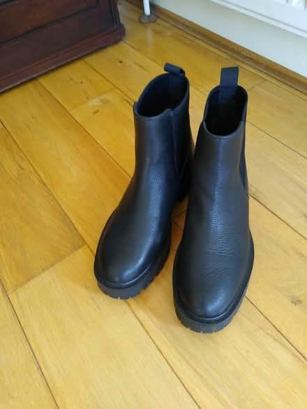 Photo of free Black Boots size 36 (Twickenham) #3