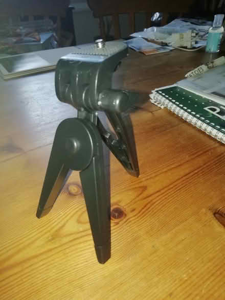 Photo of free Mini tripod (Osney OX2) #2
