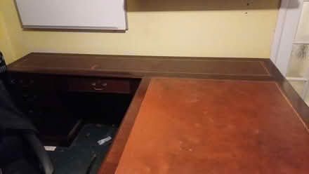 Photo of free large executive desk (Newhaven BN9) #1