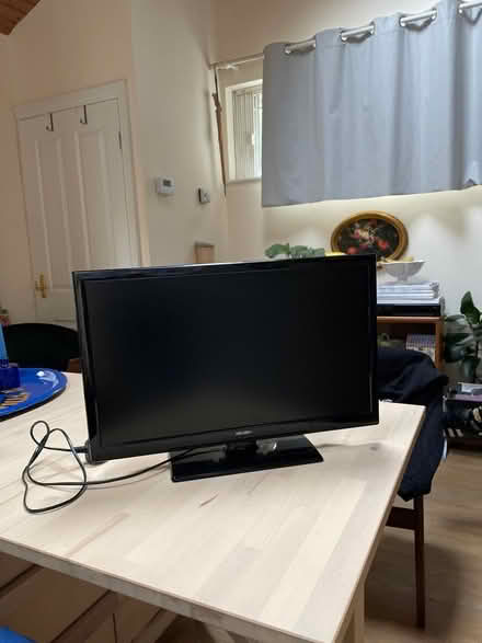 Photo of free BUSH TV with HDMI PORT - 24 inches (Finsbury Park) #1