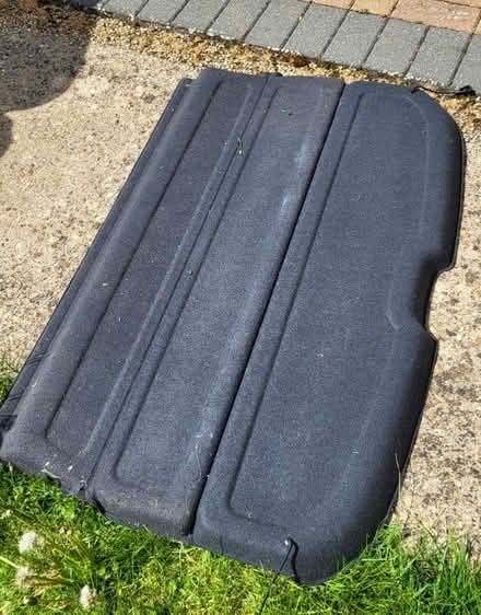 Photo of free Lockable roof bars and parcel shelf for Peugeot 3008 09-16 (Long Sutton PE12) #3