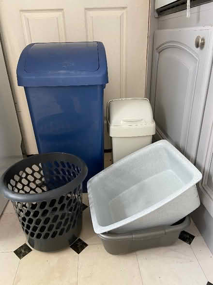 Photo of free Plastic bins and washing up bowls (Whitton TW2) #1