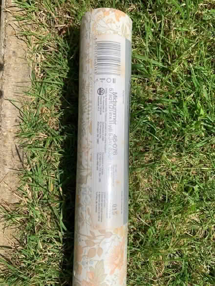 Photo of free Roll of Wallpaper (Pinehurst SG13) #1