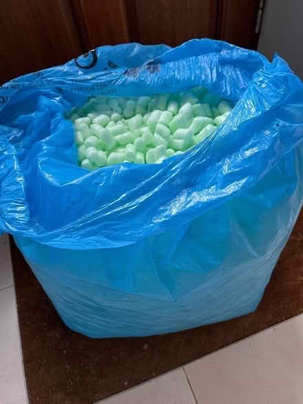 Photo of free Polystyrene chips (South Oxfordshire RG9) #1