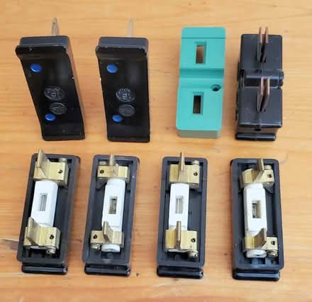 Photo of free Wired Fuse Holders (St Albans AL1) #1