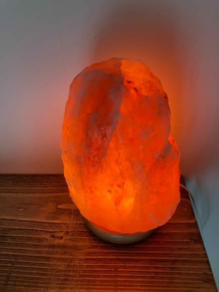 Photo of free Working Himalayan Salt Lamp (Ringwood) #1
