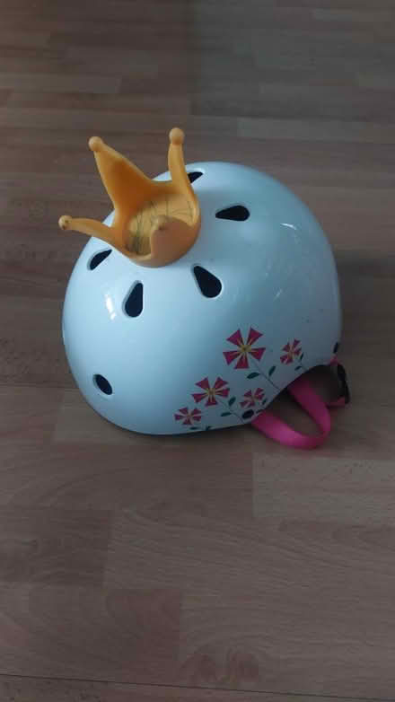 Photo of free Childrens bike helmet (Clapham (SW4)) #1