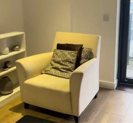 Photo of free Sofa (E14) #1