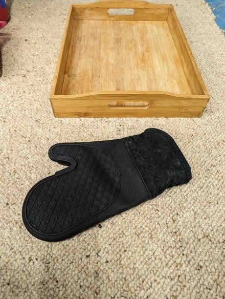 Photo of free Wood tray and silicone oven glove (Ifold, RH14) #2