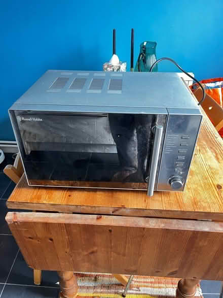 Photo of free Microwave (London Fields) #1