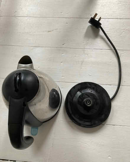 Photo of free Electric kettle (Priory Avenue TN34) #3