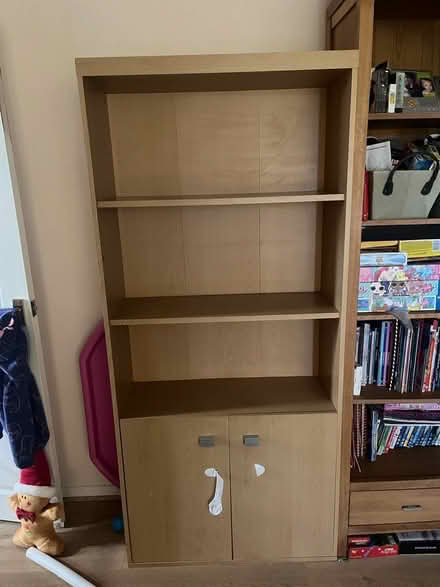 Photo of free Shelving unit (RG5 woodley) #1