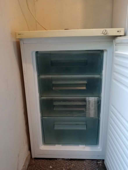 Photo of free White Proline 4 drawer under counter freezer (Elstow MK42) #2