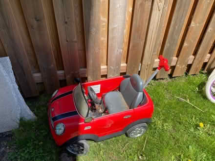 Photo of free Kids push car (Pineview) #1