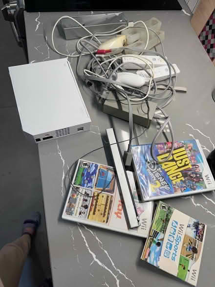 Photo of free Wii System (Pentagon City) #2