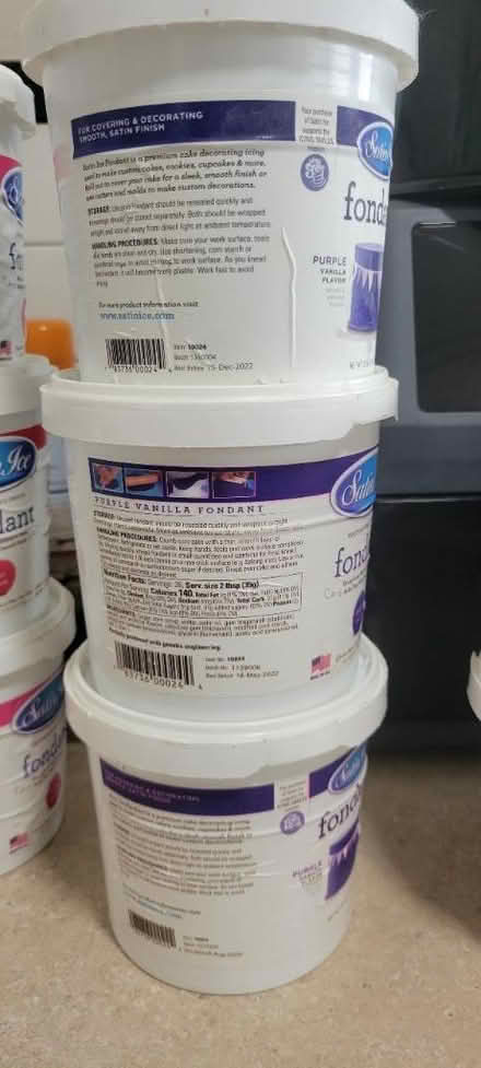 Photo of free Fondant purple (Everett) #1