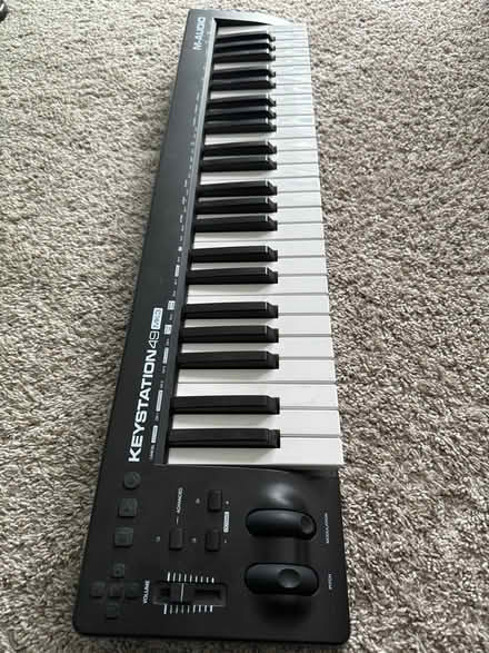 Photo of free Electronic keyboard (Laurel, MD) #2