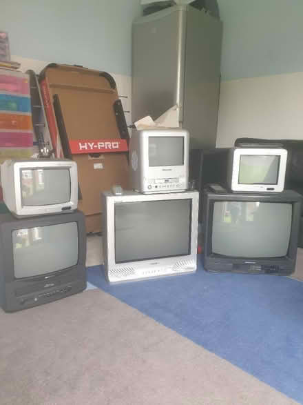 Photo of free CRT TV collection (Fazakerley L10) #1