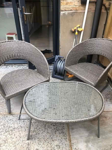 Photo of free Garden chairs / table (Teddington TW11) #1