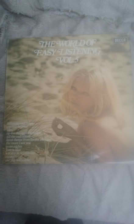 Photo of free LP The World Of Easy Listening Vol.5 (Wrose BD18) #1