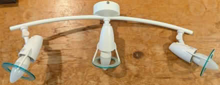 Photo of free 3-bulb ceiling light fitting (Dean Court OX2) #1