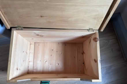 Photo of free Large wooden chest (Long Eaton, Nottingham.) #3