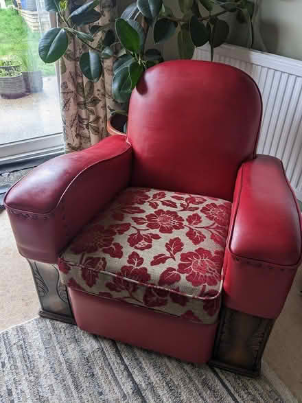 Photo of free 1930s Chair (Market Harbourough) #4