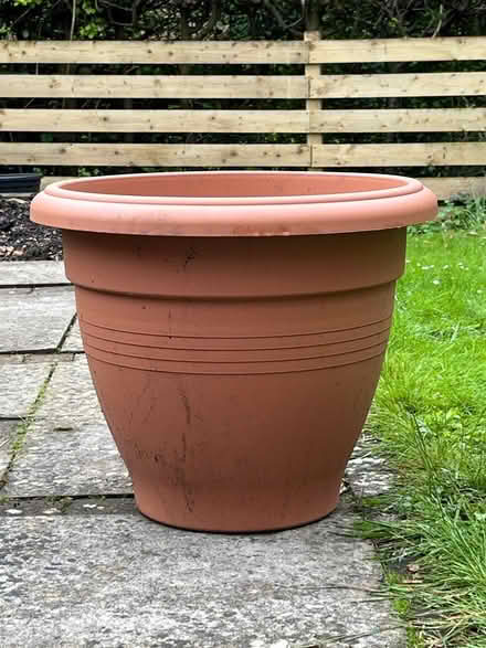 Photo of free Large plant pot (Mid Clevedon BS21) #1