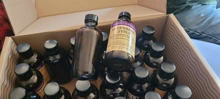 Photo of free 4 oz brown bottles with caps (Near Baldwin and Spaight) #1