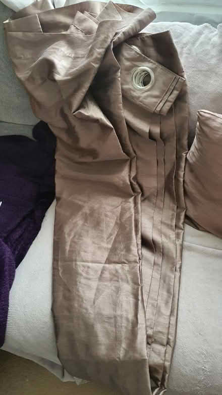 Photo of free Satin curtains (thornton heath) #2
