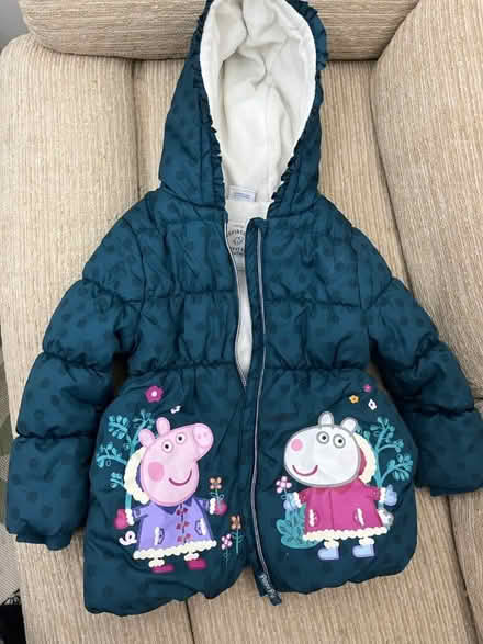 Photo of free 4-5 years girls Winter coat (Harold Hill RM3) #1