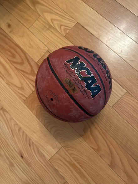 Photo of free Basketball (Pentagon City) #1