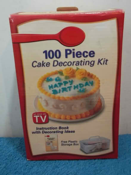 Photo of free cake decorating bits (Ainsdale PR8) #1