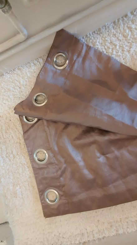 Photo of free Satin curtains (thornton heath) #4