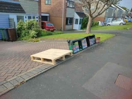 Photo of free dvds and cds (DY11 marlpool) #1