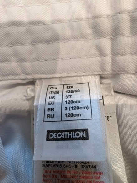 Photo of free Child's judo outfit (Theale RG7) #1