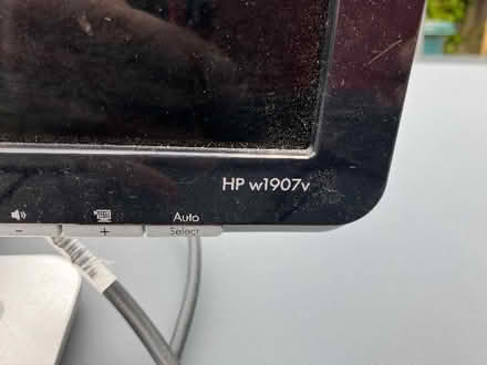 Photo of free HP monitor (Sheet GU32) #2
