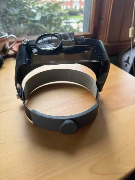 Photo of free Illuminated Head Magnifier (Lexington center) #1
