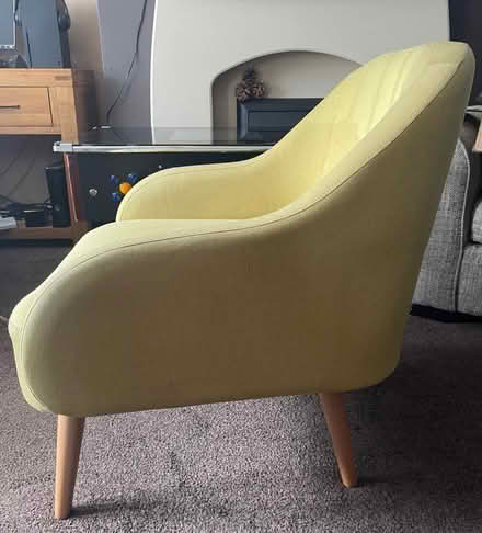Photo of free Lime green tub like chair (Tameside SK14) #2