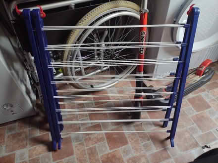 Photo of free Extendable over bath airer (Shenley Brook End MK5) #1