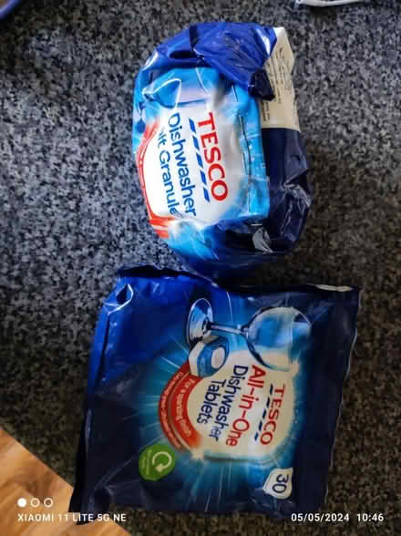 Photo of free Kitchen bits (Wallington SM6) #1