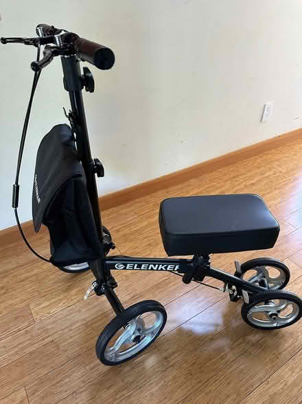 Photo of free Knee Walker (Midtown, Palo Alto) #1