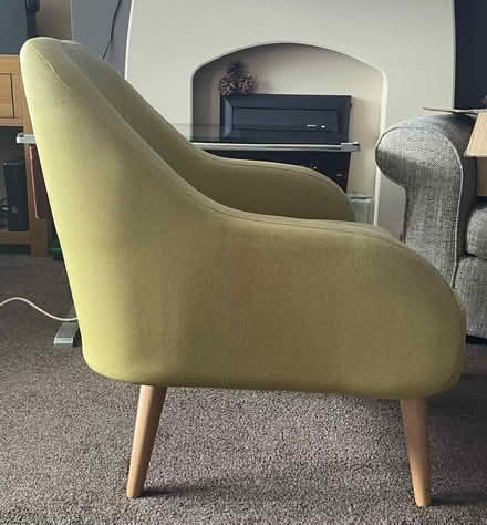 Photo of free Lime green tub like chair (Tameside SK14) #1
