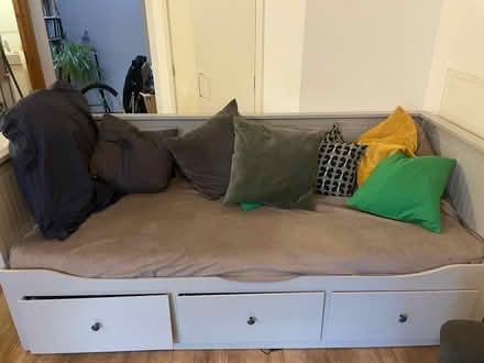 Photo of free Ikea Hemnes day bed (Hackbridge SM6) #1