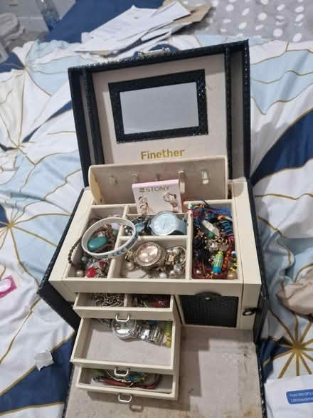 Photo of free Jewellery Box (DA2) #2