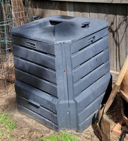 Photo of free Compost bin (Near Mississippi and Dayton) #2
