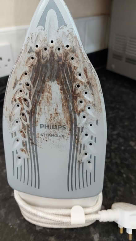 Photo of free Steam iron (Southport PR8) #2