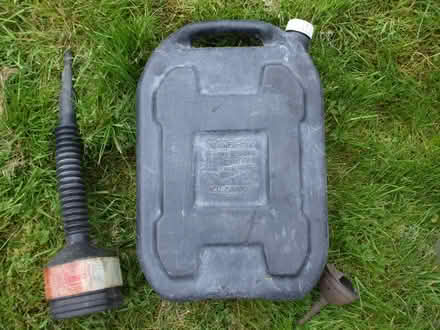 Photo of free Oil drainer can (Orton CA10) #2