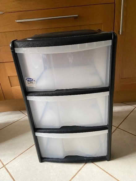 Photo of free Plastic drawers (Bagshot GU19) #1