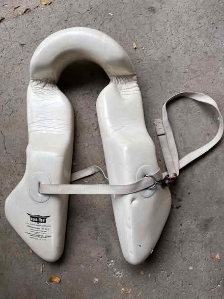 Photo of free vintage life preserver (east Carpentersville) #4